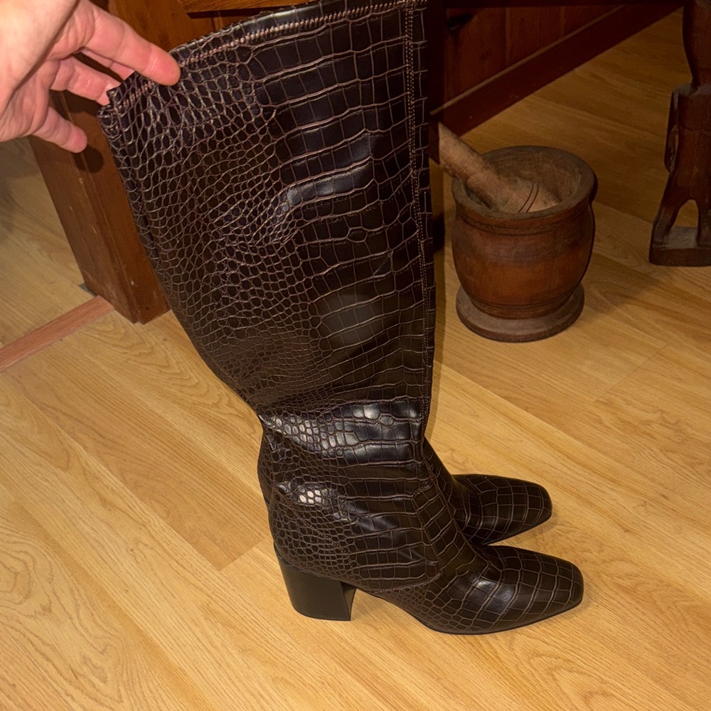Franco Sarto size 12 12M women’s new Dark Brown Over the Knee Boots